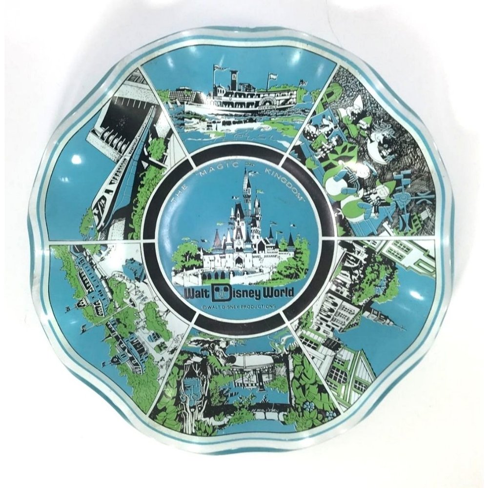 Vintage Walt Disney World Magic Kingdom Ruffled Glass Ashtray/Candy Dish - Picture 5 of 6